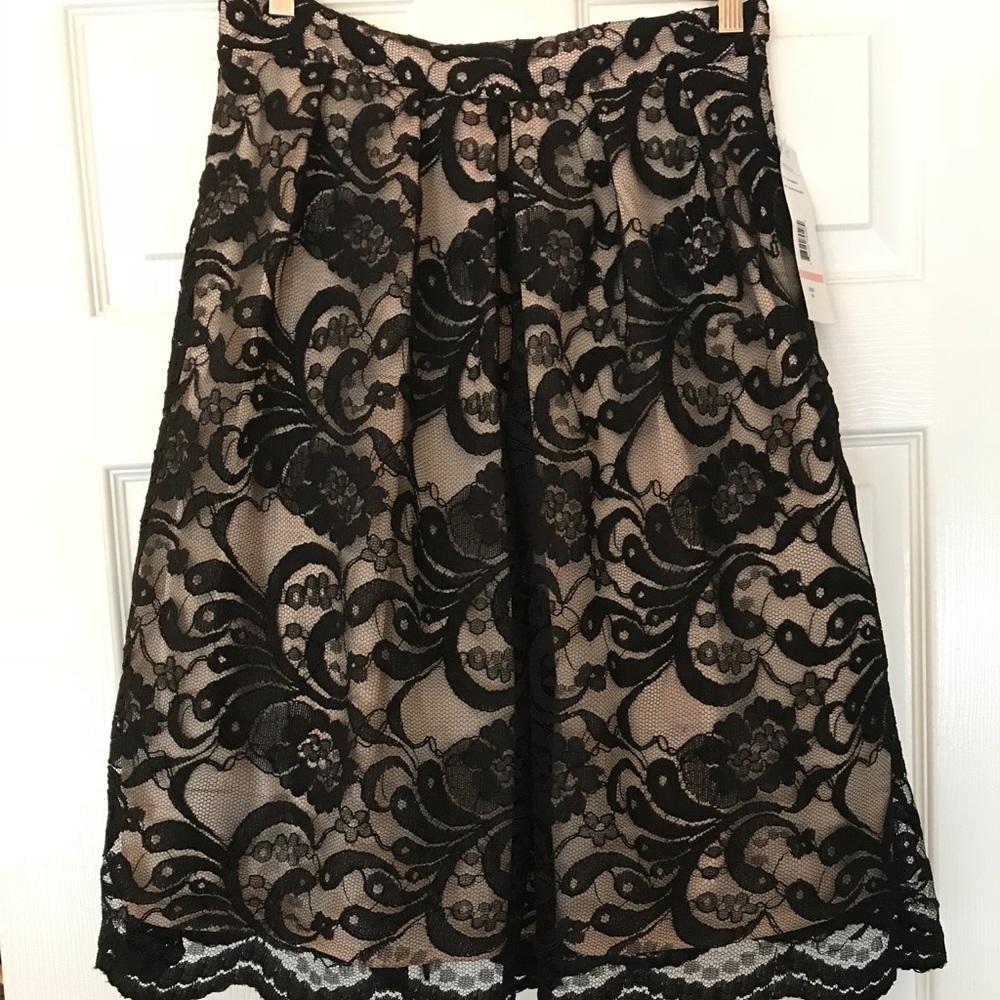 Chetta B black lace skirt brand new with tag